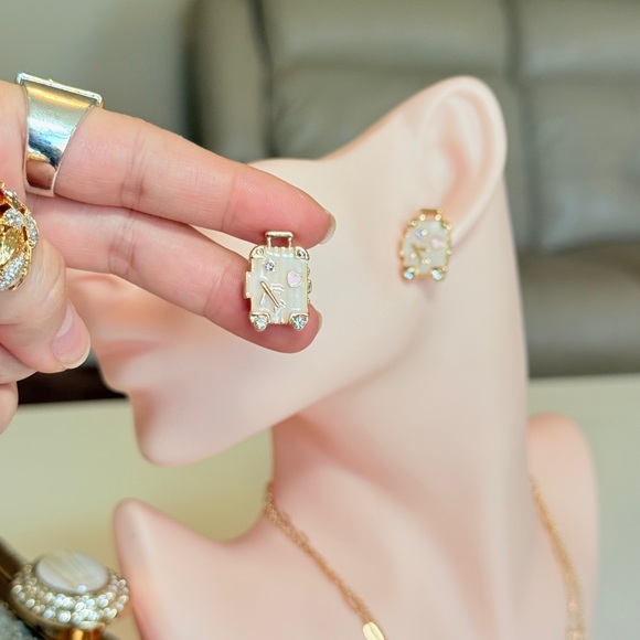 Gold and Pink Suitcase Earrings - Picture 10 of 10